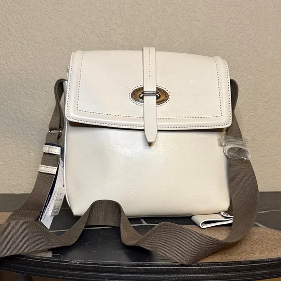NWT DOONEY & BOURKE Florentine
Toscana Saddle Bag BONE Leather Purse Full Flap - Picture 1 of 7